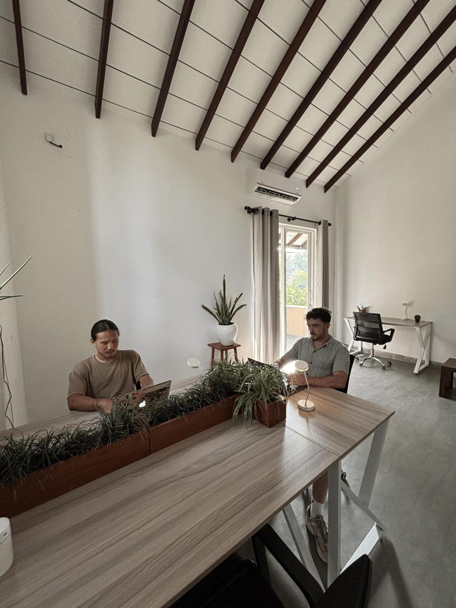 The Hostel Mirissa Luaran gambar