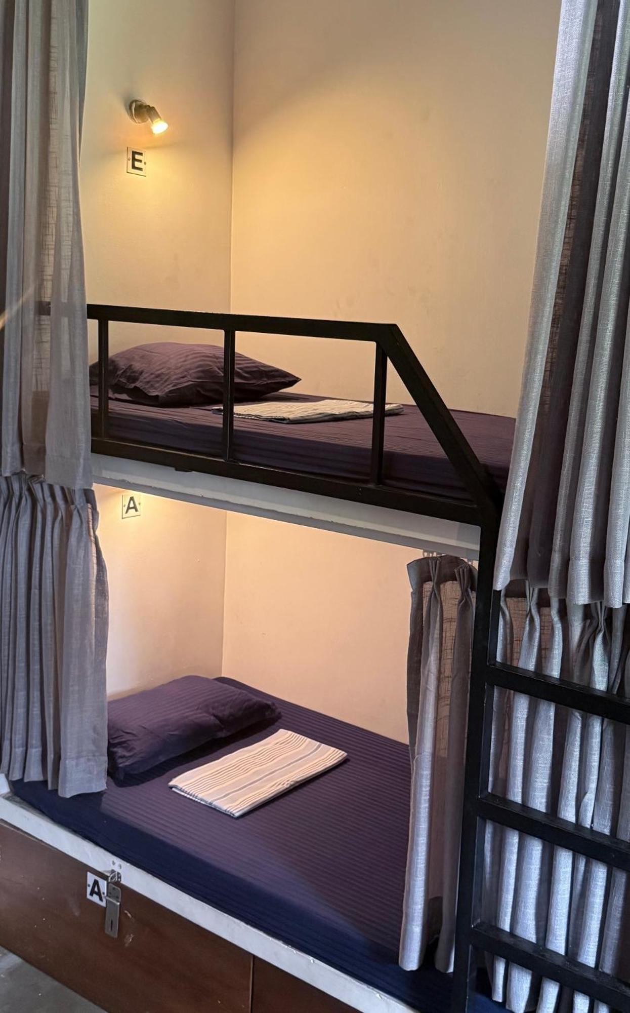 The Hostel Mirissa Luaran gambar