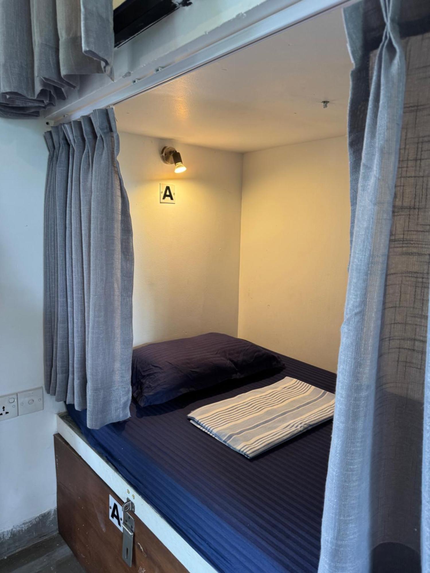 The Hostel Mirissa Luaran gambar